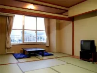 Kokuminshukusha Shirara - 2-Star