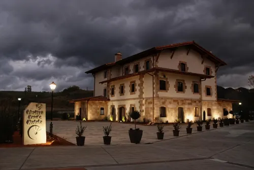 Olatzea Landa Hotela Hotels in Barranca