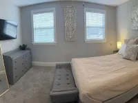 Portsmouth 3Br Near Casino, Comfy, Spacious Yard Stay, Sleeps 6! Hotels in Portsmouth