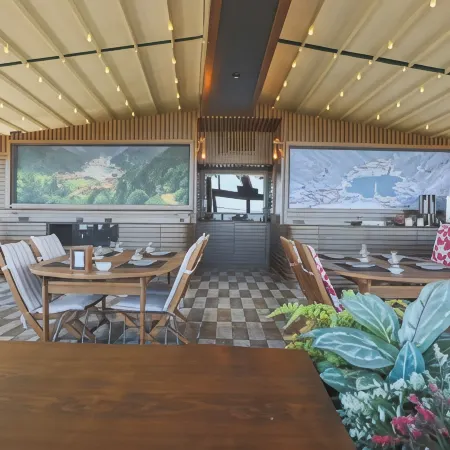 Quantum Hotel