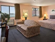 Super 8 by Wyndham Janesville Hotel a Fulton