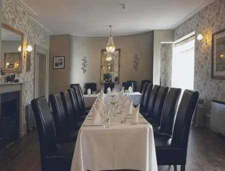 Satis House Hotel Отели в г. Фрамлингем