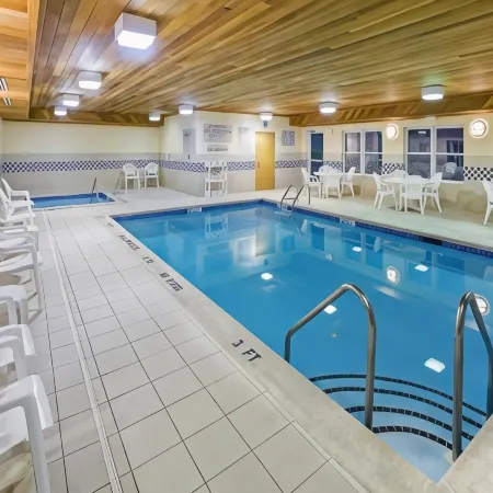 Country Inn & Suites by Radisson, Lehighton-Jim Thorpe, PA