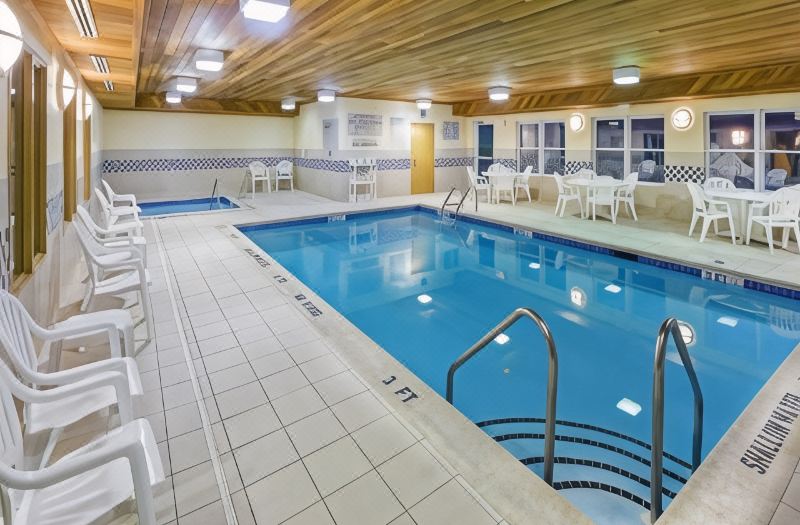 Country Inn & Suites by Radisson, Lehighton-Jim Thorpe, PA photo 2