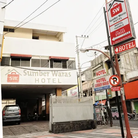 Hotel Sumber Waras