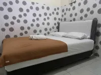 Omah Jaban Jogja Mitra RedDoorz Hotels in Sinduharjo
