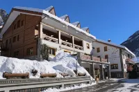 Hotel Beau Sejour Pré-Saint-Didier Hotels in 