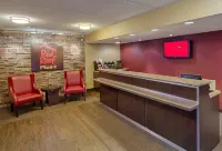 Red Roof PLUS+ Pittsburgh East - Monroeville Hotels in Monroeville