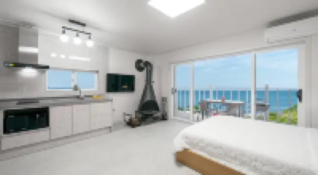 Yangyang Sea Travel Pension