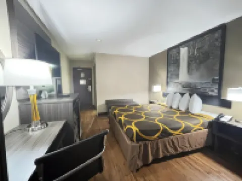 Super 8 by Wyndham Ithaca