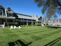 Seacastles Resort Hotels near Ogunquit Beach