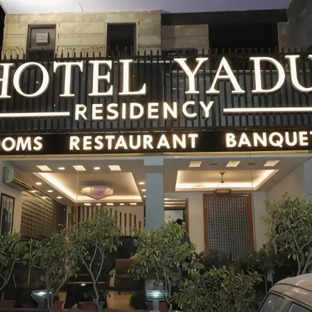 Hotel Yadu Residency