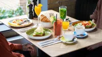 Bunk Hotel Utrecht - breakfast