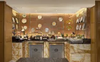 Hotel Ciputra Jakarta - ที่มีบาร์