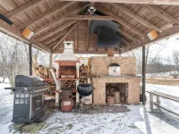 Lake Ariel Winter Getaway: King Bed, Fireplace, Wood Burning Sauna, Skiing Views Hotels in Lake Ariel