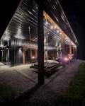 Rekindled @ The Patch, lux couples getaway, hot tub, outdoor living. - Homestays