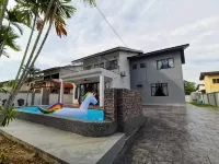 Port Dickson Pool Villa - Ruma66 (Up to 22 Pax) - Pools