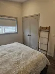 New carriage suite Calgary NW close to UofC - บังกะโล