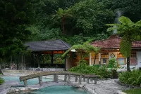 โรงแรมเรนโบว์ รีสอร์ท - น้ำพุร้อน