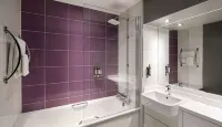 Premier Inn Newcastle (Holystone) - parking