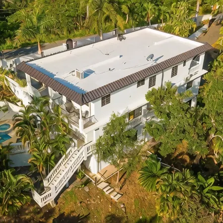 Ocean View, Mountain TOP Villa Near Steps Beach