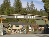 Twain Harte Vacation Rentals - Lake Member, Free WIFI, HD TV, Walk To Town/Lake - Wifi