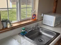 Cabin on main. Walking distance to all attractions Hotels in Cayuga County