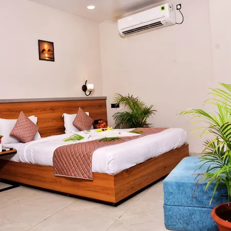 Hotel 7-B