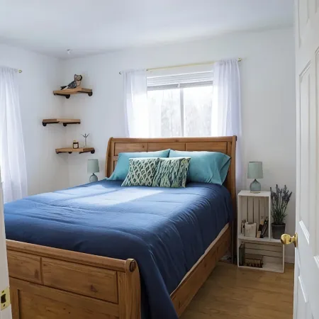 Full Apartment on Peaceful Alaskan Homestead