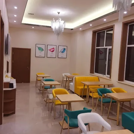 Xinda Holiday Hotel