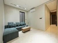 Darent Luxury Two Bedroom Apartment Al Rawdha Hotels near Al Rawdah