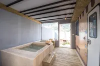 Mountain Moon Hot Spring Camp Site - Pet friendly