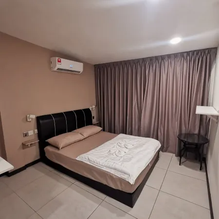 The Nest Hostel Semporna