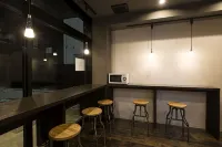 EIWA PLACE HOTEL HAKATA - parking