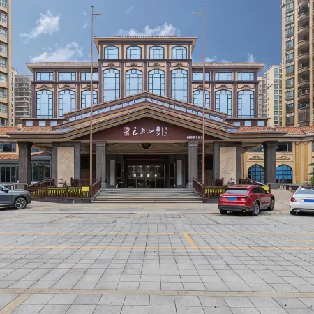 Homeinn Yunshang Siji Hotel (Huizhou Boluo Shiwan Yanjiang Road)
