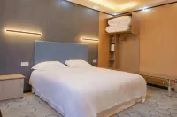 Zhijiang Palace Hotel - 2-Star