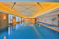 Wanda Vista Shenyang - piscina