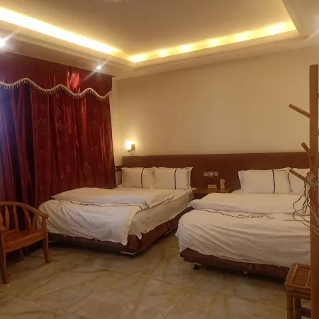 Longnan Hakka Business Hotel