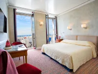 Splendid Hotel Cannes Hotel a Cannes