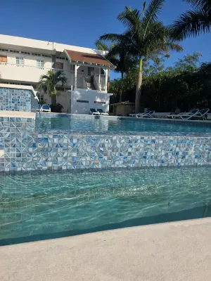 Sea Shell Palms, Ocho Rios - breakfast