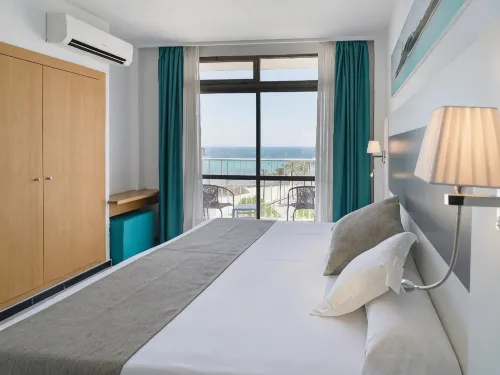 Hotel Amic Miraflores - Bintang 3