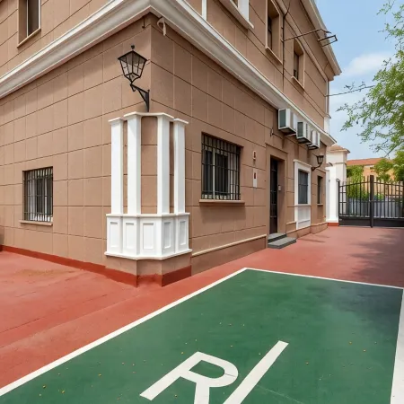 Ayz Elcano - Auto Check-in Property Отели рядом с достопримечательностью «Педрегалехо»
