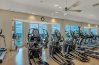 Oceanfront Tower 3 Gulf & Bay View 3-Bedroom 18th Floor Condo in Pensacola Beach - ジャグジー