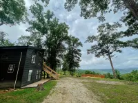 "Black Hawk" - Overlook Cabin in RRG