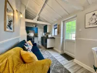 The Lodge at Pickford House NEC and B'Ham Airport