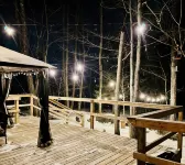 COZY PINE NEST HOUSE WITH FIREPLACE & FIRE PIT IN TOBYHANNA - 3つ星