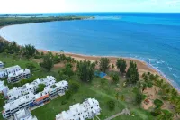 Villa Layka Beach House @ Playas del Yunque, Rio Grande P.R