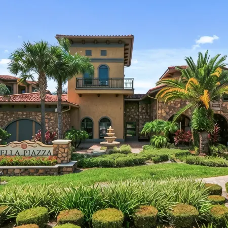 Bella Piazza 4bed 3bath 1st floor WiFi, fitness room