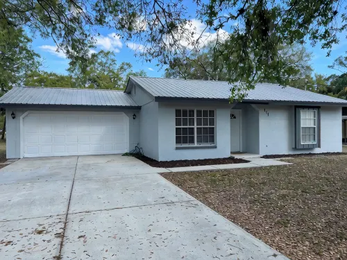Charming 2-bedroom house in tranquil LaBelle with WiFi, AC