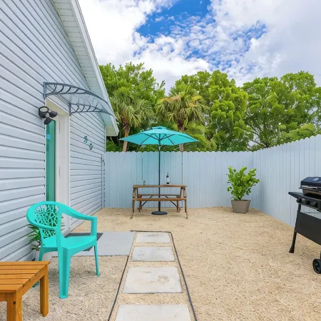Charming and Super-Located Studio in enjoyable Naples with Everything you need!